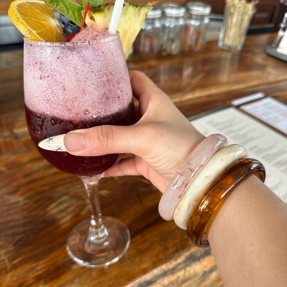 JoDune Tortoise Bangle Set - Picture 2 of 4